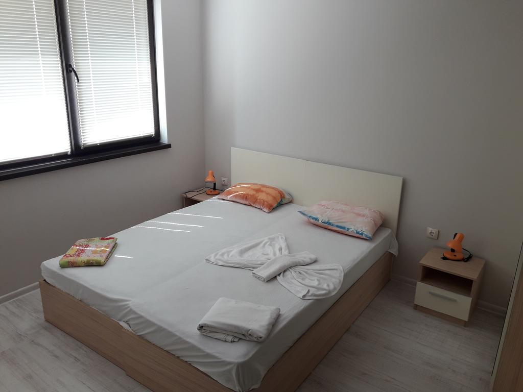Stella Udacha Apartments & Studios Sunny Beach Ngoại thất bức ảnh